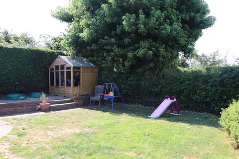 8 Duchess Close, Osbaston, Monmouth, NP25 3JL