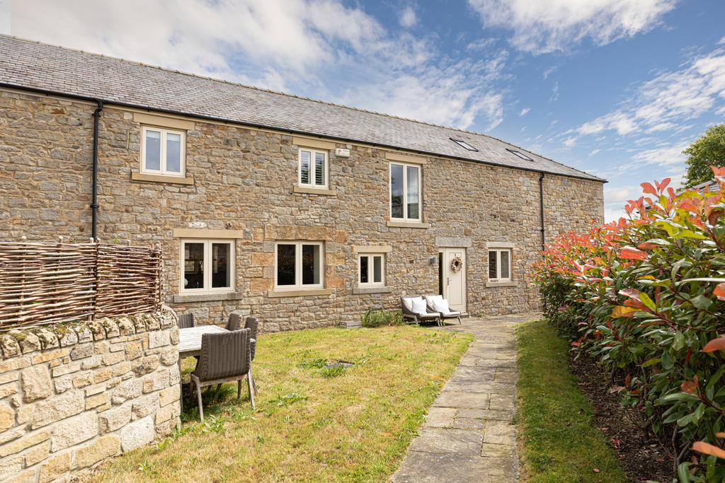 Croft Barn, Broomley, Stocksfield... 3 bed barn conversion £525,000