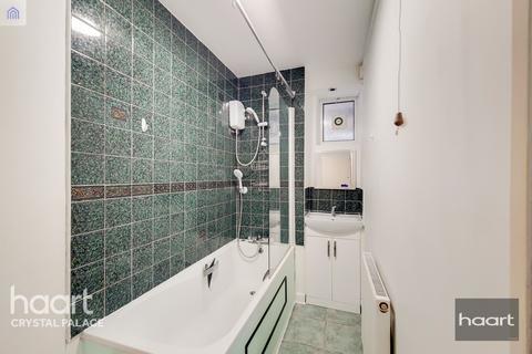 Flat 26, Wiseman Court Woodland Road, London, SE19 1PQ