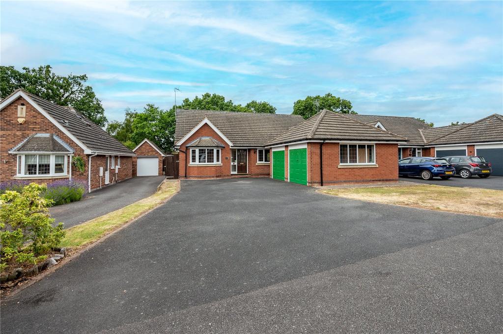 Glenfield Close Crabbs Cross, Redditch, Worcestershire, B97 3 bed