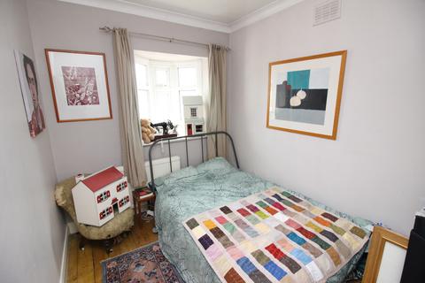 65 Ruskin Drive, Worcester Park, KT4 8LJ