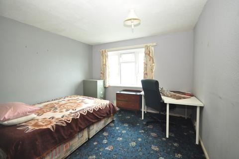 4 bedroom apartment to rent - Longbridge House Meriden Road Southsea PO5 4DE