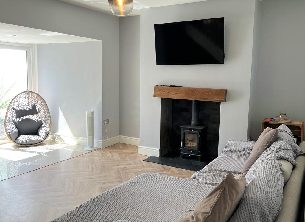 Lounge Area