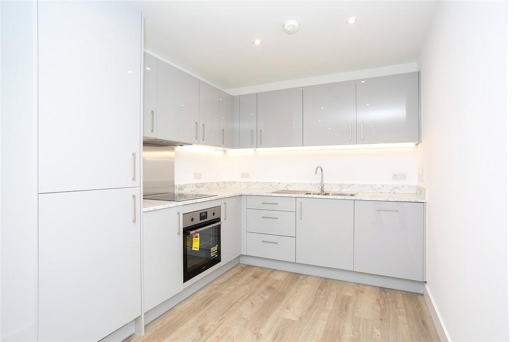 Dacorum Way, Hemel Hempstead, HP1 1 bed apartment to rent £1,100 pcm