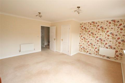 3 bedroom semi-detached house to rent, Kimberland Way, Abbeymead, Gloucester, GL4