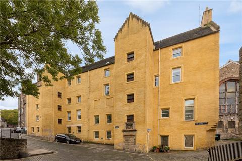 15/1 Bells Brae, Edinburgh, EH4 3BJ