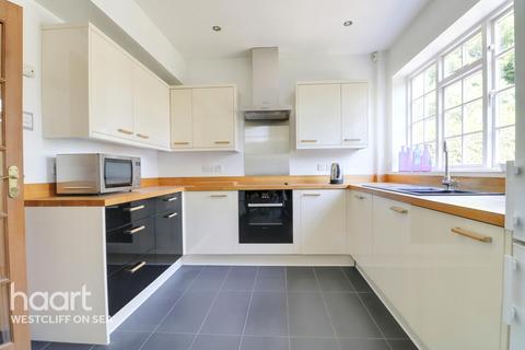 38 Armitage Road, Southend-on-sea, SS1 3RR
