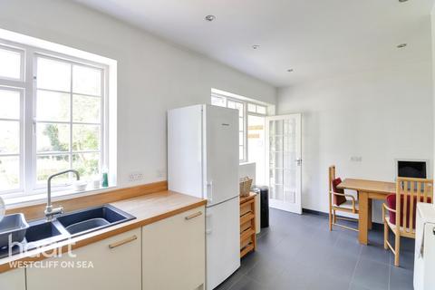 38 Armitage Road, Southend-on-sea, SS1 3RR