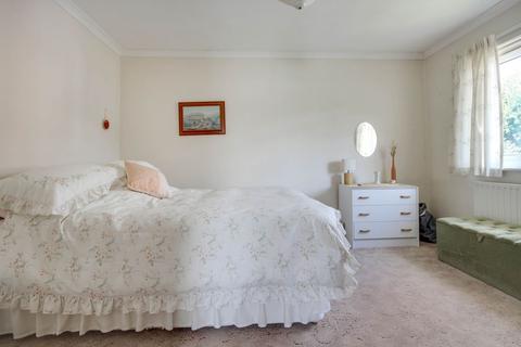 25 Barlow Road, Barnstaple, EX31 1TR
