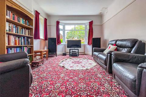 22 Ravine Road, Bournemouth, BH5 2DU