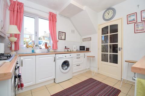 3 bedroom semi-detached house for sale - Archway Road, Netherhall, LE5