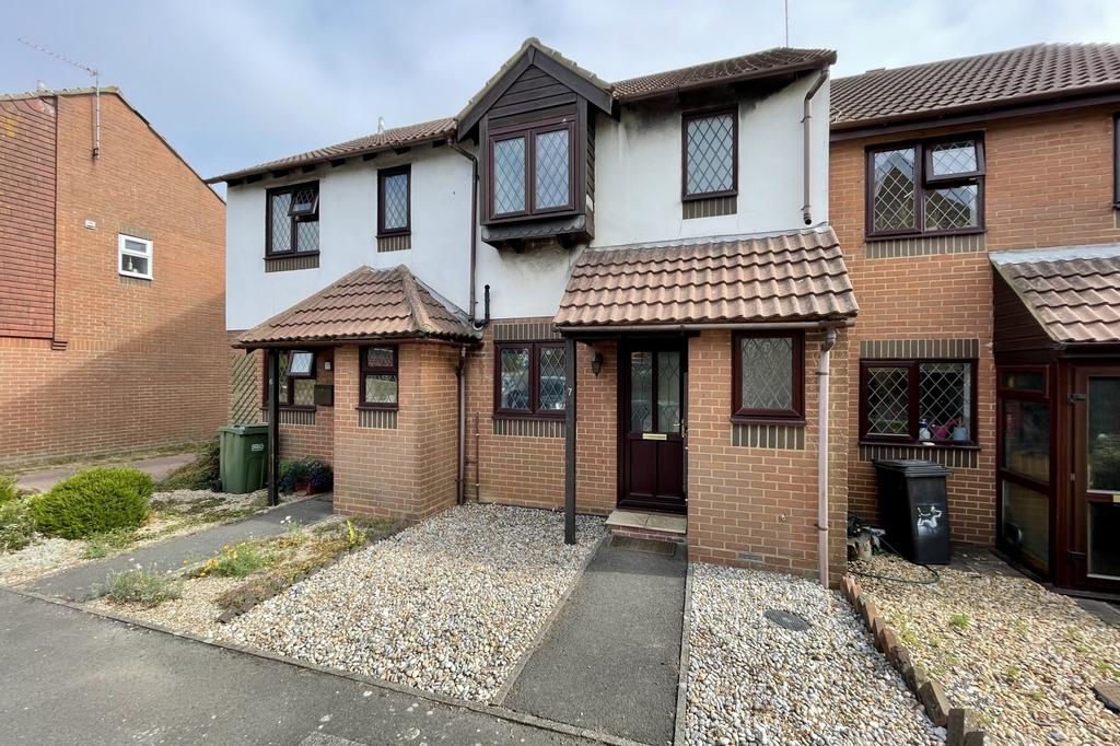 Priory Orchard, Great Cliffe Road, Eastbourne, East Sussex, BN23 2 bed