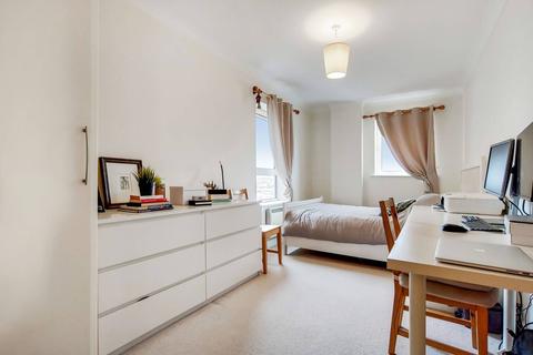 88 Langbourne Place, London, E14 3WN