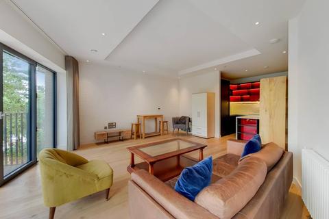 3 bedroom flat for sale - Lyell Street, Canary Wharf, London, E14