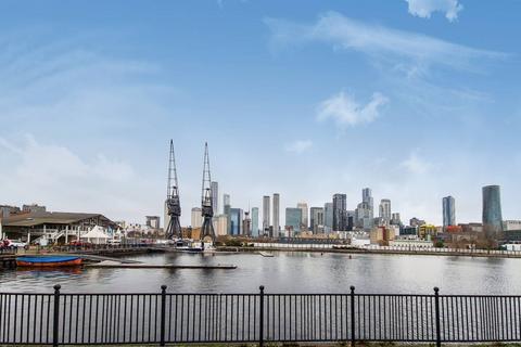 2 bedroom flat for sale, Tanner Road, Isle Of Dogs, London, E14