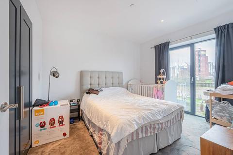 1 bedroom flat for sale - London City Island, Tower Hamlets, London, E14