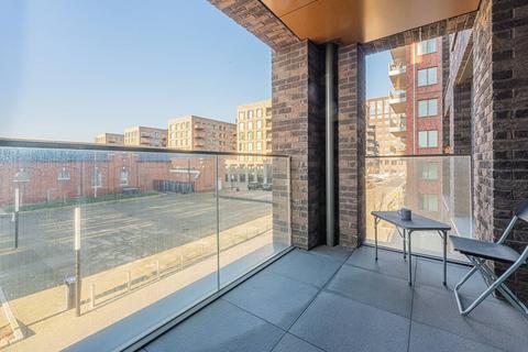 5, Hamme Building, 25 Shackleton Way, London, E16 2XJ