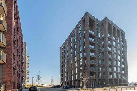 5, Hamme Building, 25 Shackleton Way, London, E16 2XJ