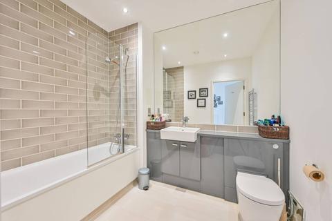 Flat 17, Morton Apartments, 17 Lock Side Way, London, E16 2HU