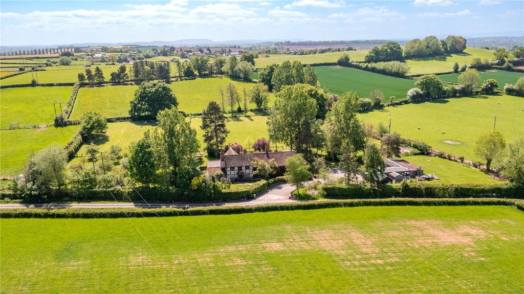 Sutton St. Nicholas, Hereford, HR1 5 bed detached house for sale £