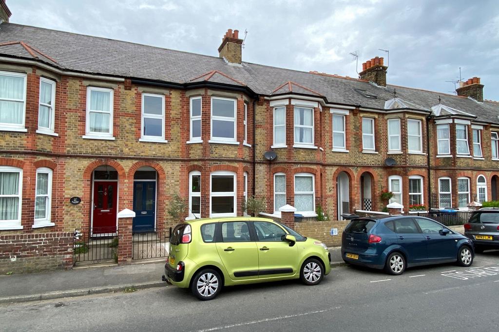 Albert Road, Deal, CT14 3 bed terraced house for sale £465,000
