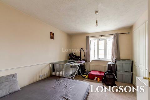 2 bedroom terraced house to rent, Bayfield Close, Kings Lynn