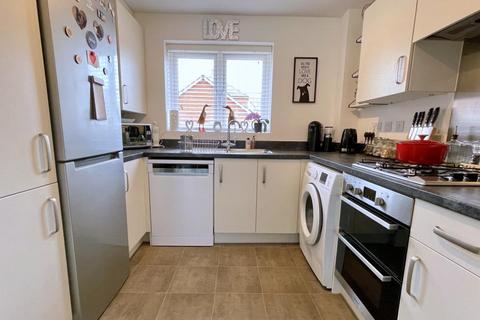 35 Narrowleaf Drive, Ringwood, BH24 3FR