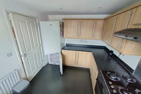 3 bedroom townhouse to rent - Empire Close, London SE7