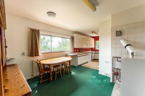16 Brodawel, Llannon, Llanelli, SA14 6BJ