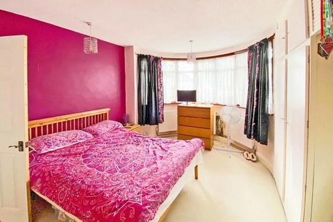236 Torbay Road, Harrow, HA2 9QL