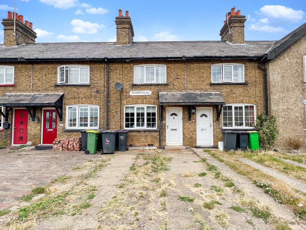 Fleet Hall Cottages, Sutton Road, Rochford 2 bed terraced house for