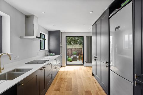 5 bedroom terraced house for sale, Prestbury Road, Cheltenham, GL52
