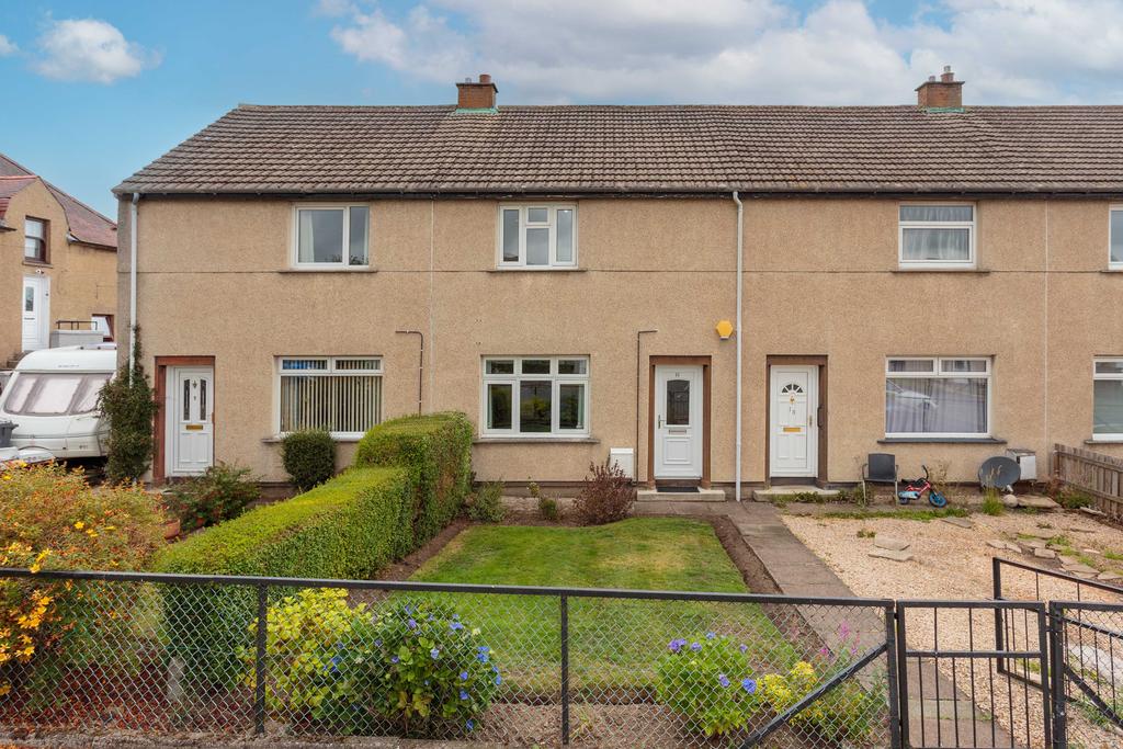 11 Windsor Drive, Penicuik, EH26 2 bed terraced house £155,000