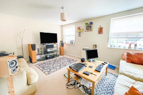 2 bedroom apartment for sale - Boatman Close, North Swindon