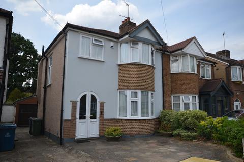 41 York Avenue, Stanmore, HA7 2HT