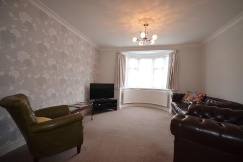 41 York Avenue, Stanmore, HA7 2HT