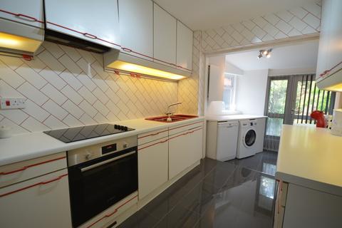 41 York Avenue, Stanmore, HA7 2HT
