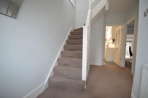 41 York Avenue, Stanmore, HA7 2HT