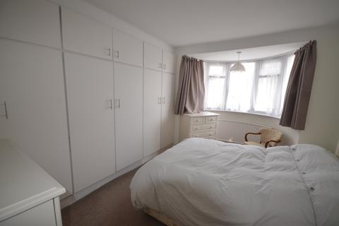 41 York Avenue, Stanmore, HA7 2HT