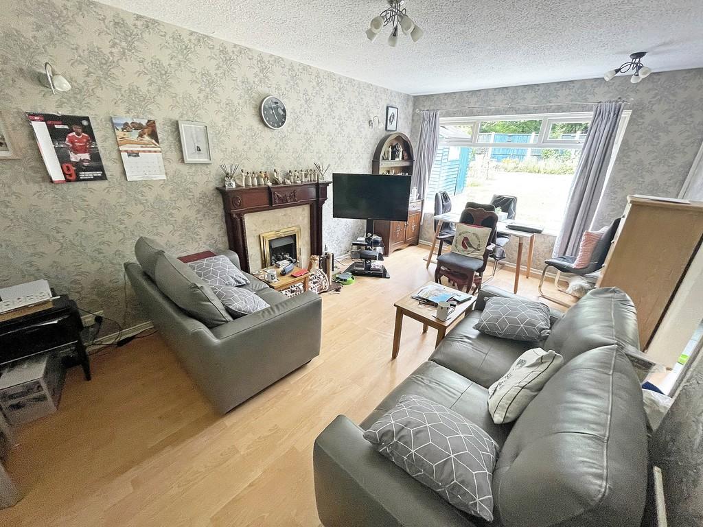 Cradley, Widnes 3 bed end of terrace house £169,950