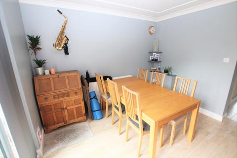 60 Ridge Way, Crayford, Dartford, DA1 3PS