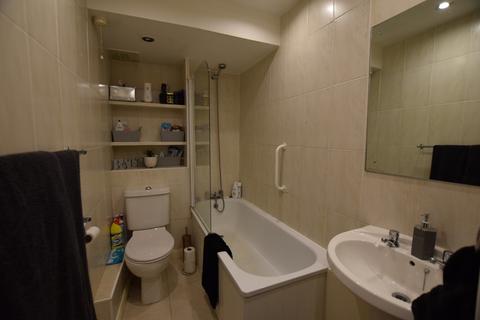 1 bedroom apartment to rent, Pine Grange, Bath Road, Bournemouth