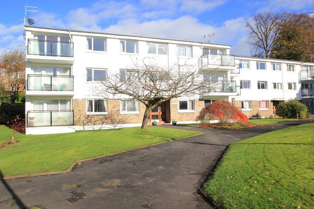 Speirs Road, Bearsden 2 bed flat £795 pcm (£183 pw)