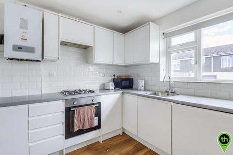 29 Burrell Close, Edgware, HA8 8YZ