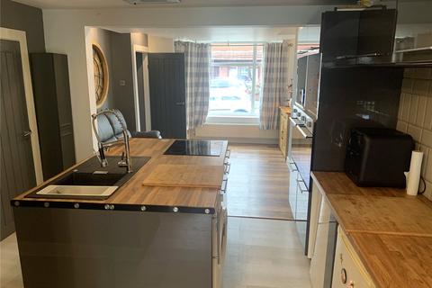 94 Guildford Grove, Middleton, Manchester, M24 2NY