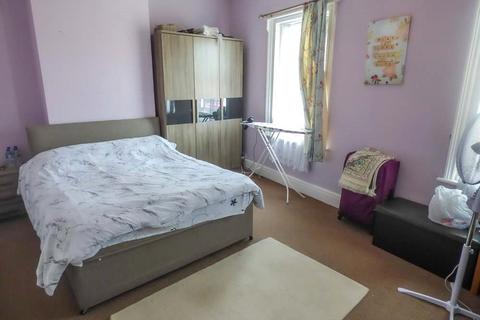 10 Leeds Road, Blackpool, FY1 4HQ