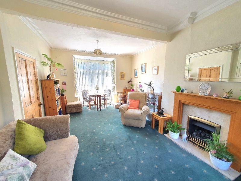 Jerrys Lane, Erdington, Birmingham... 2 bed semidetached house £209,950