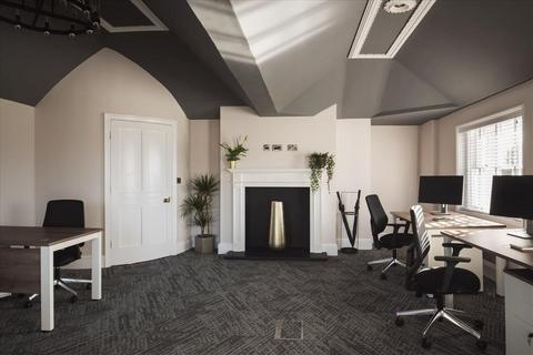 Office to rent - Manor Drive,Winslade House,