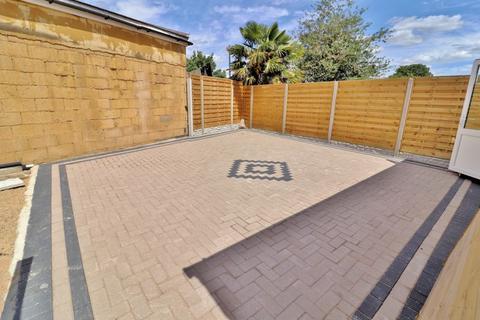 5 Oakfield Lane, Dartford, DA1 2SN