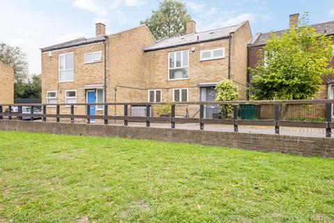 3 bedroom terraced house to rent, Foxborough Gardens, Crofton Park, SE4